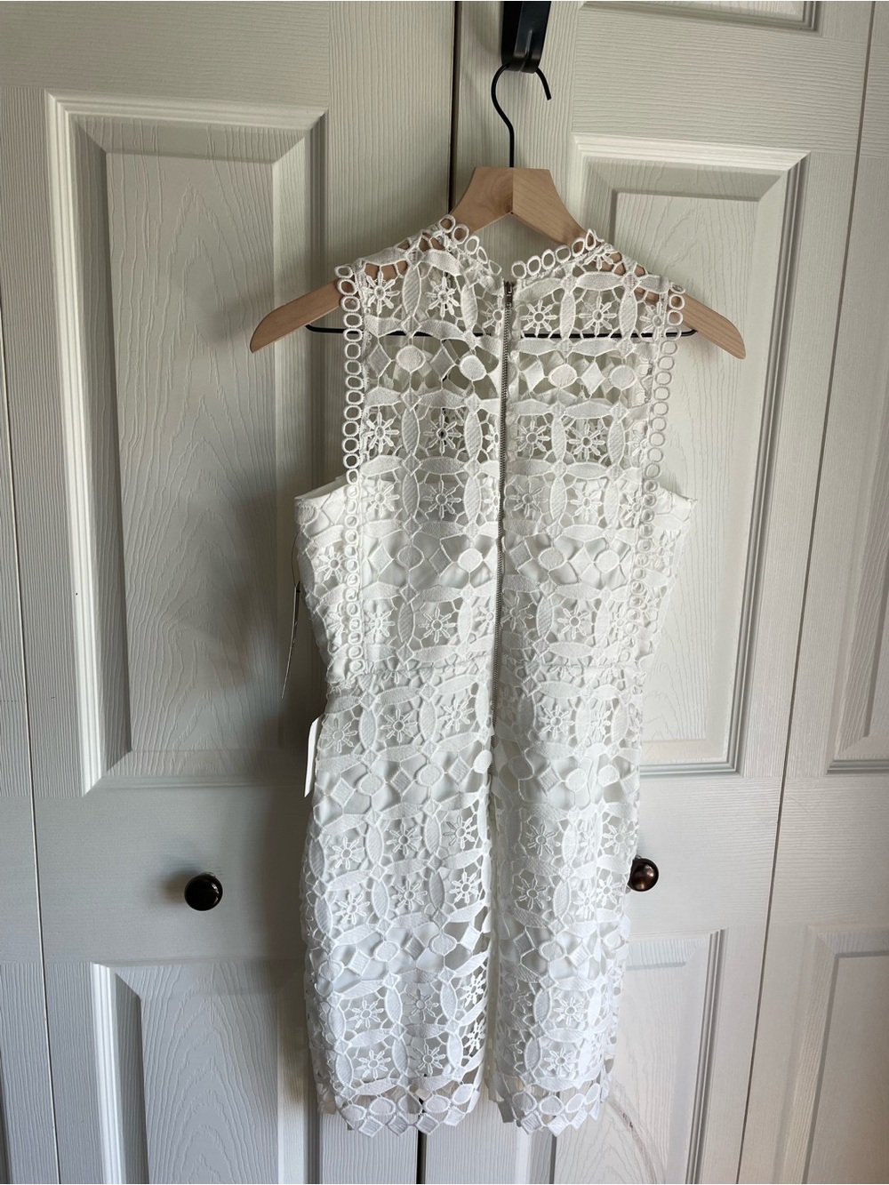 NWT Lulu's White Crochet Halter Dress - Picture 2 of 4
